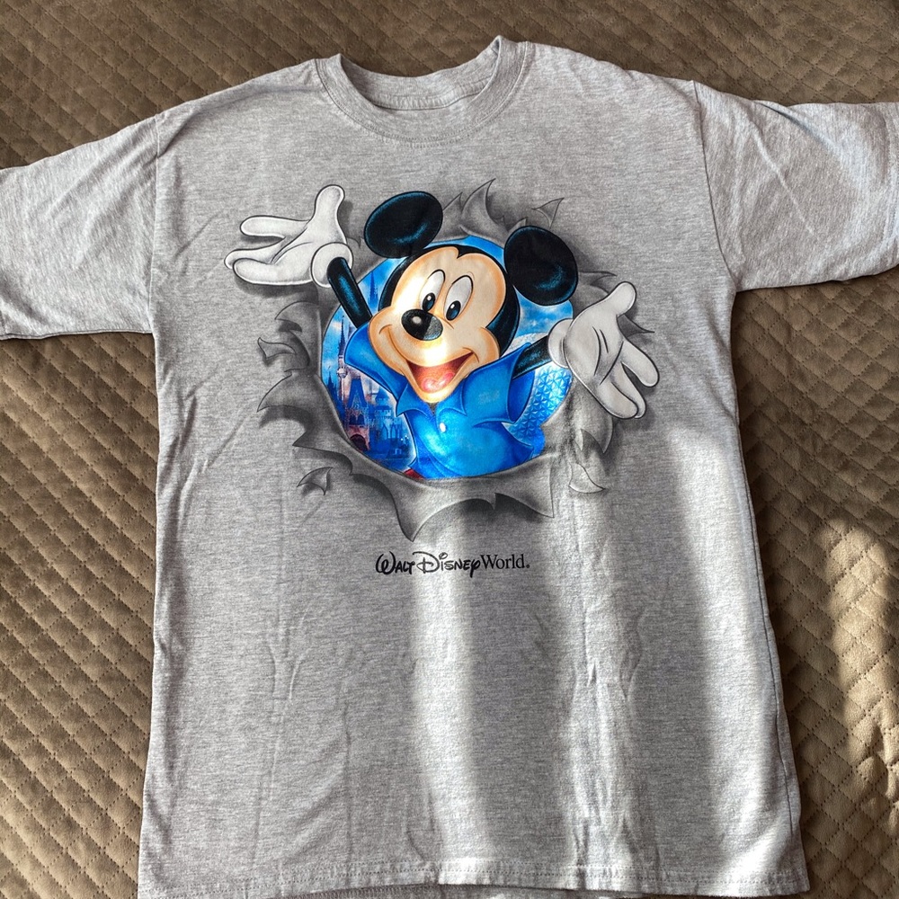 Disney Mickey Mouse print fron and back